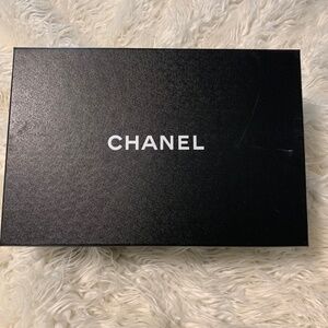 CHANEL box